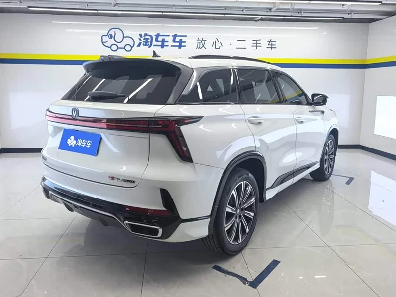 Changan CS75PLUS — фото 3