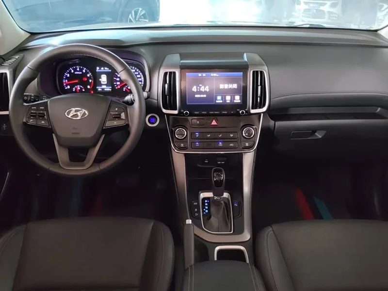 Hyundai ix35 — фото 12