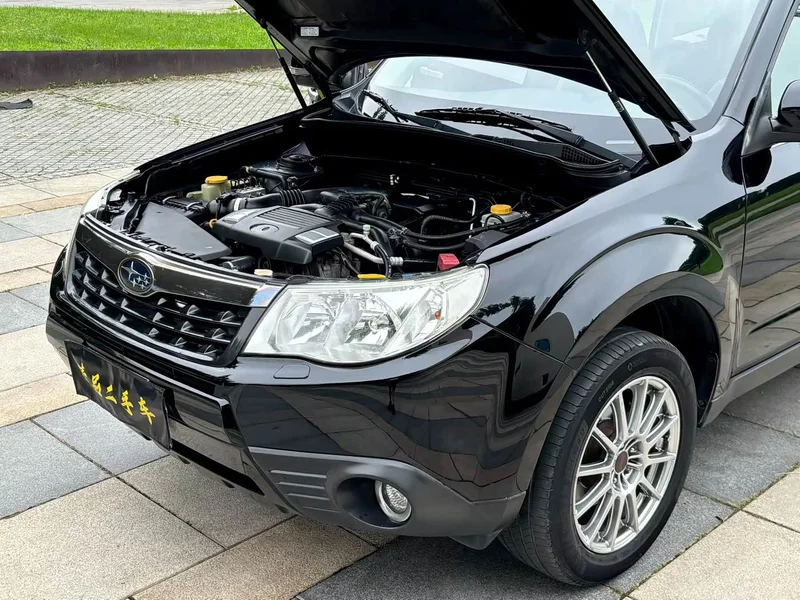 Subaru Forester — фото 5