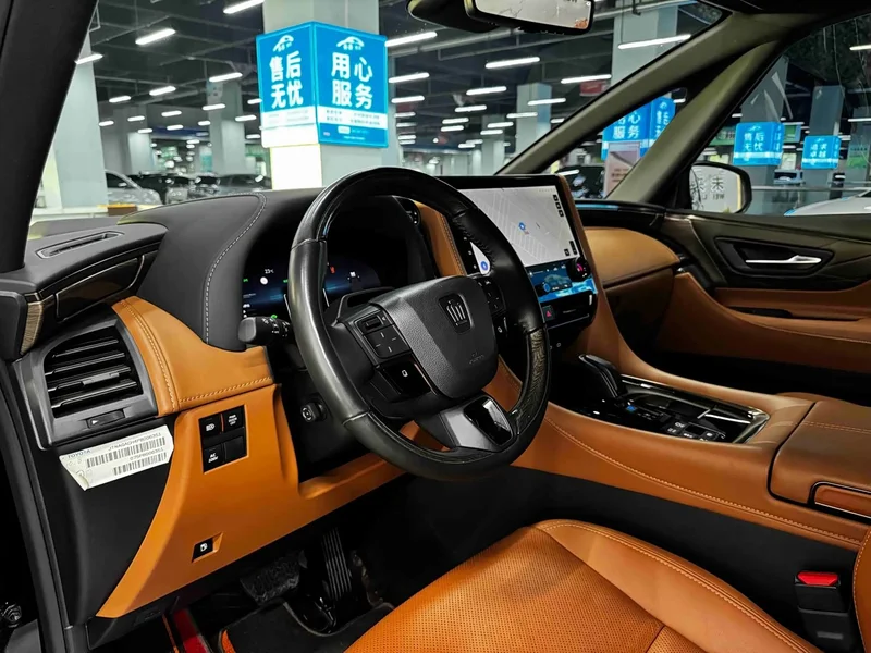 Toyota Vellfire — фото 5