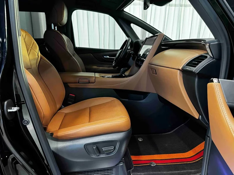Toyota Vellfire — фото 8