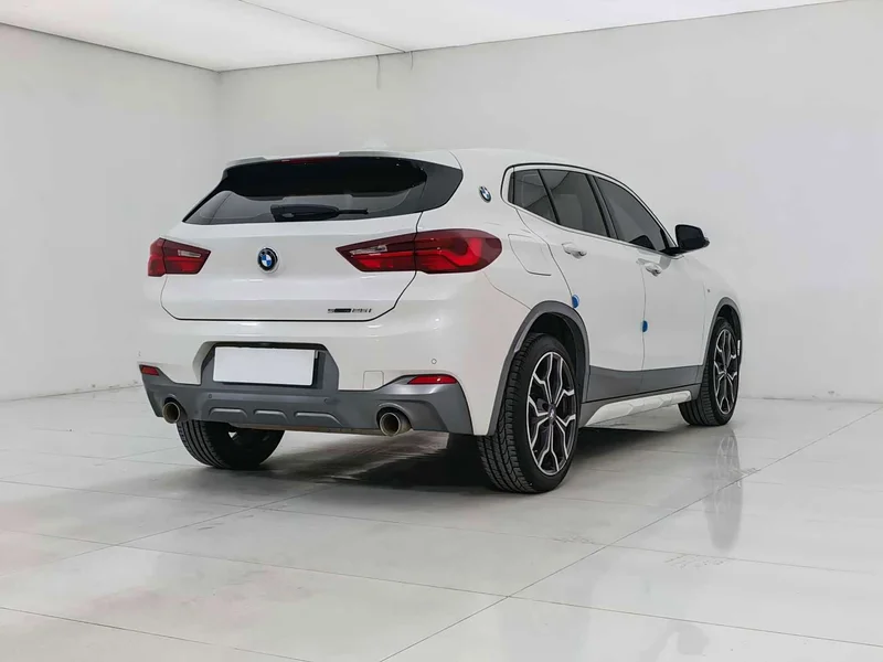 BMW X2 — фото 8