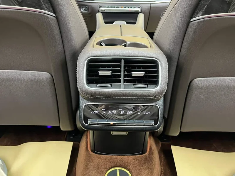 Mercedes-Benz GLS — фото 34
