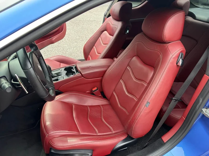 Maserati GranTurismo — фото 12