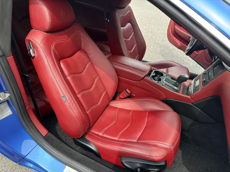 Maserati GranTurismo — фото 14