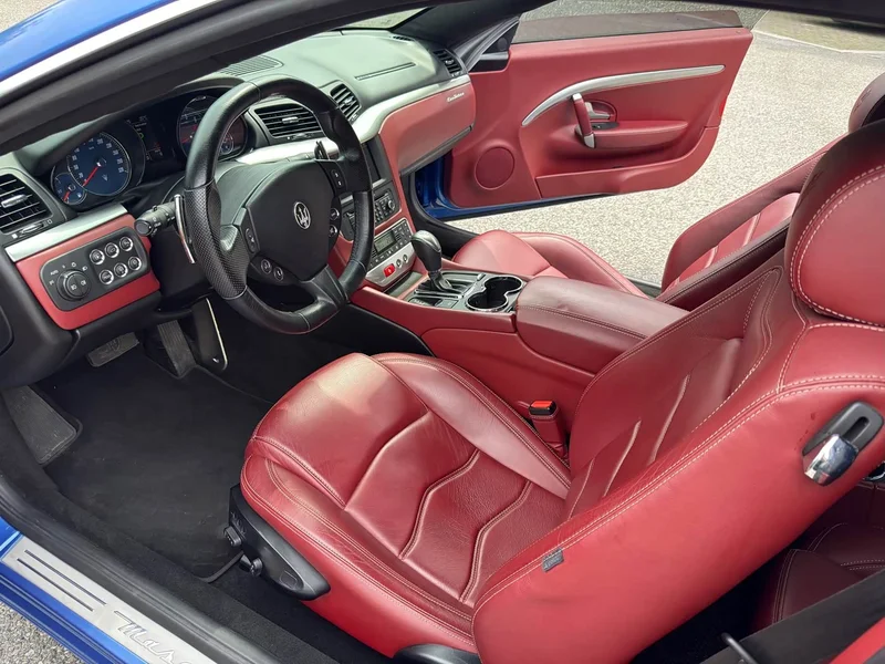 Maserati GranTurismo — фото 8