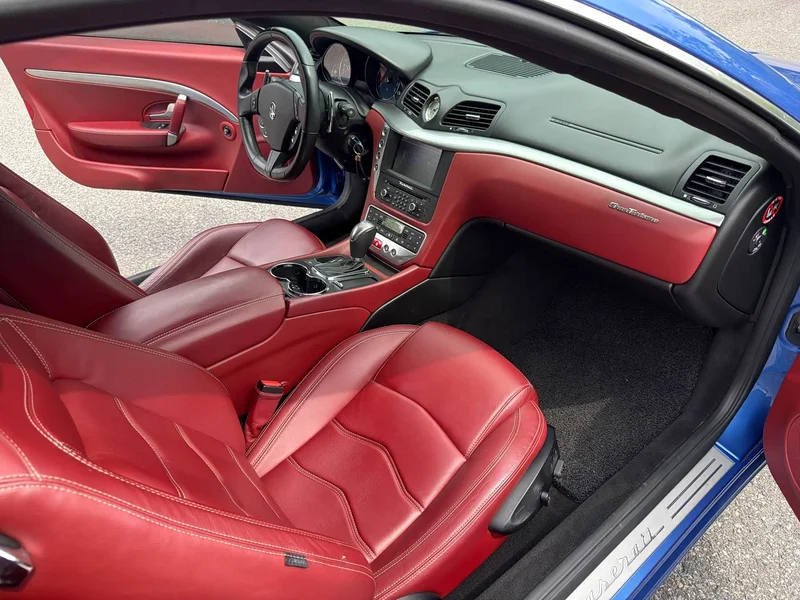 Maserati GranTurismo — фото 9