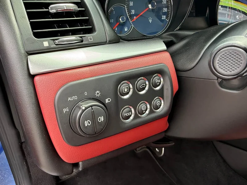 Maserati GranTurismo — фото 10