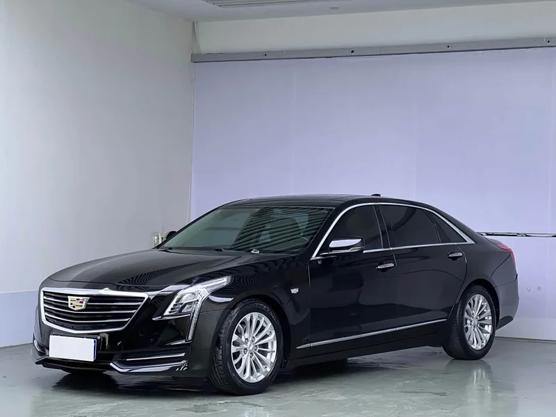 Cadillac CT6 — фото 1