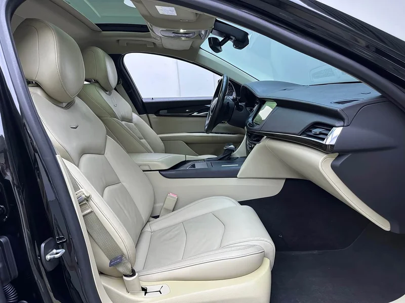 Cadillac CT6 — фото 12