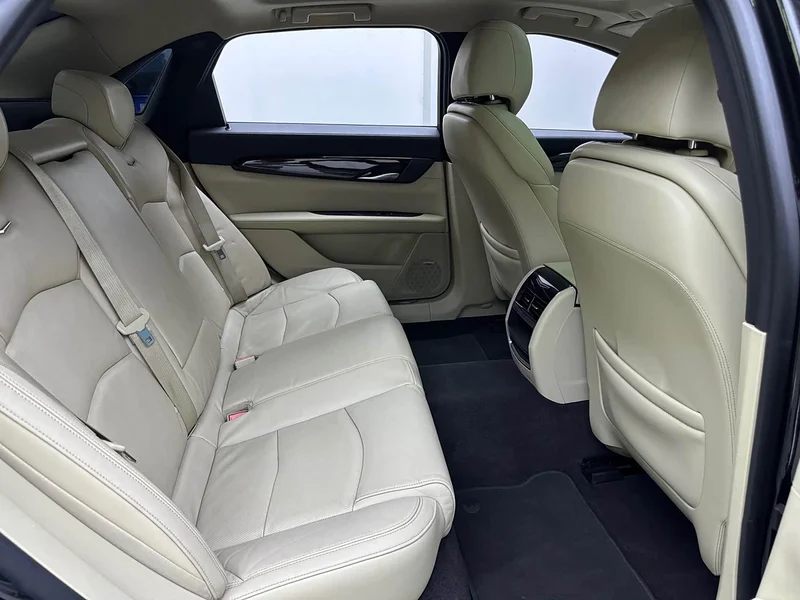 Cadillac CT6 — фото 13