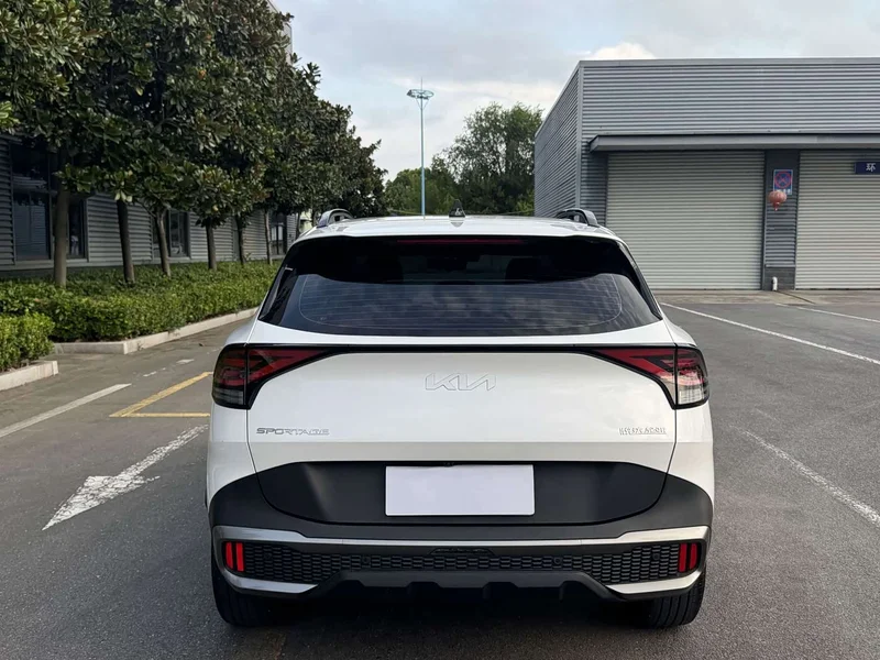 Kia Sportage — фото 11