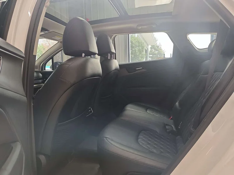Kia Sportage — фото 12