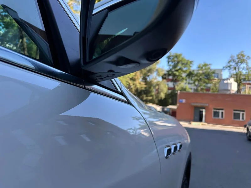 Maserati Levante — фото 12