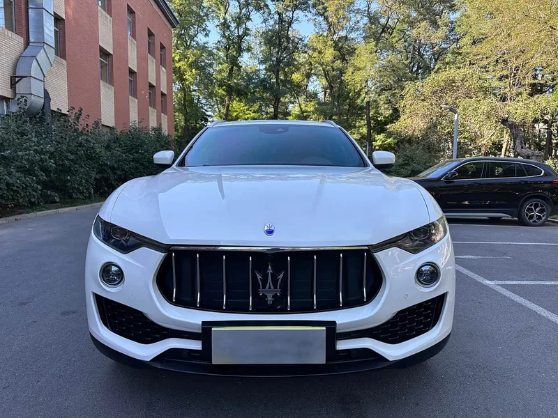 Maserati Levante — фото 2