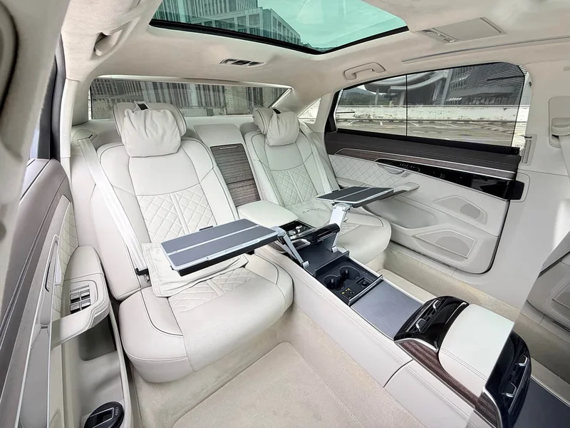 Audi A8 — фото 11