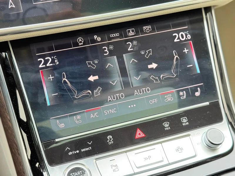 Audi A8 — фото 20