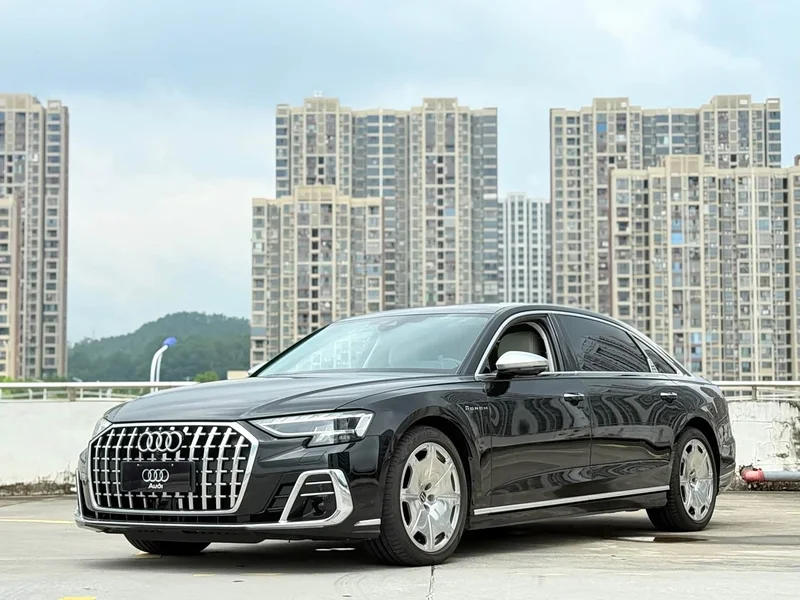 Audi A8 — фото 22