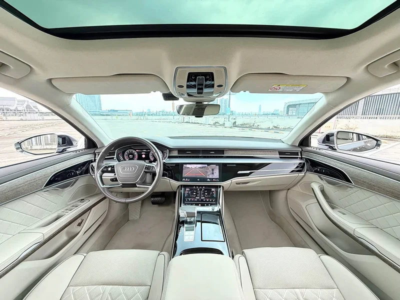 Audi A8 — фото 8
