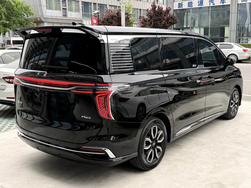 Hongqi HQ9 — фото 4