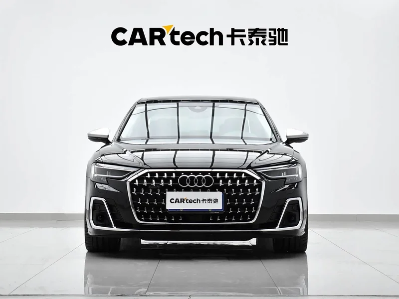 Audi A8 — фото 2