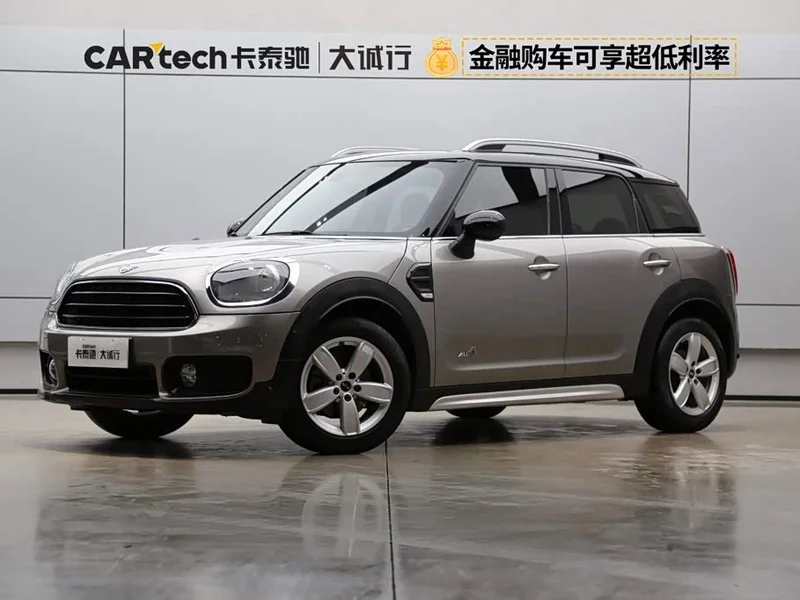 MINI COUNTRYMAN — фото 1