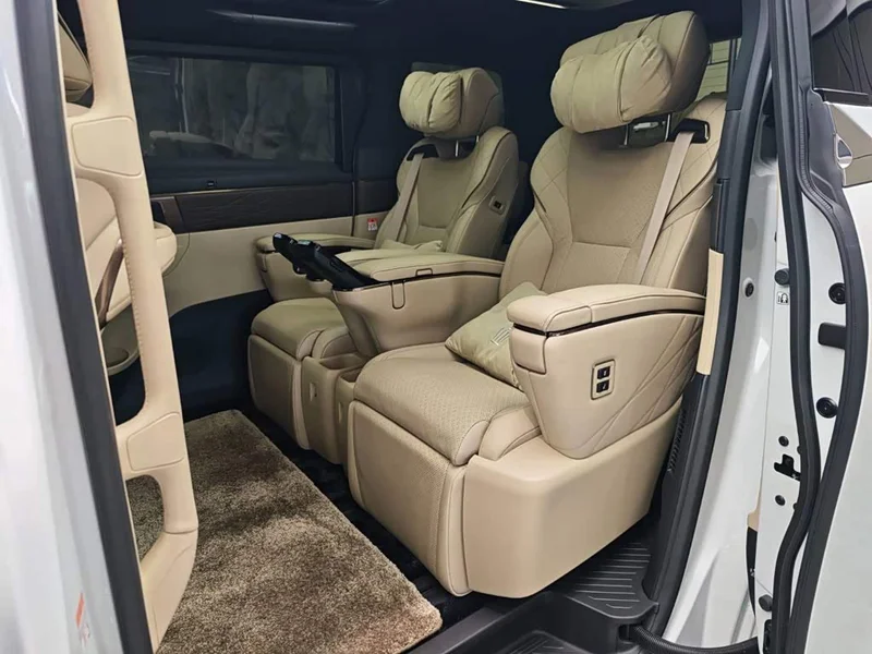 Toyota Vellfire — фото 9