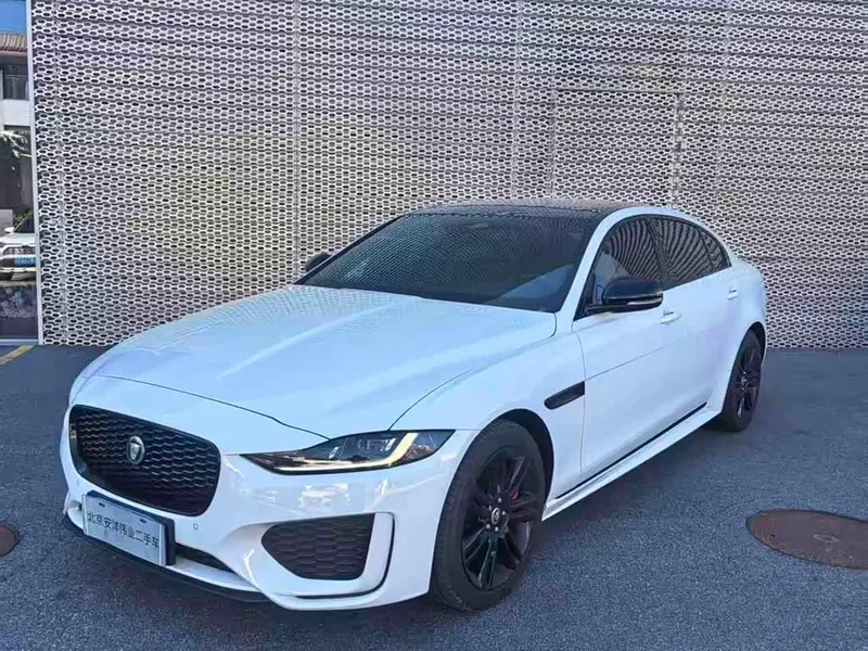Jaguar XEL — фото 1