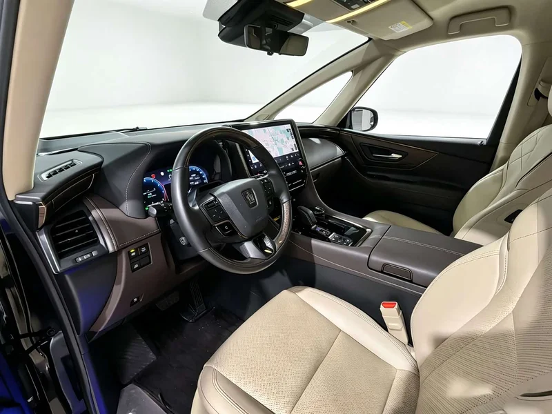 Toyota Vellfire — фото 4