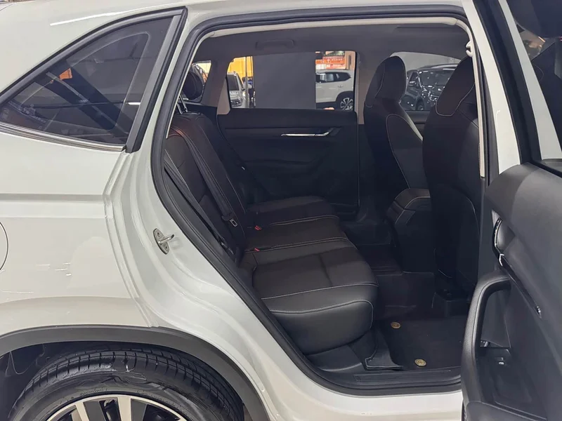 Skoda Kamiq — фото 10