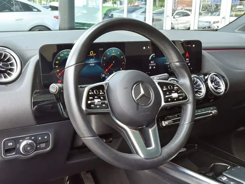 Mercedes-Benz GLA — фото 15