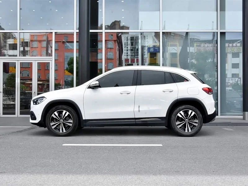 Mercedes-Benz GLA — фото 3