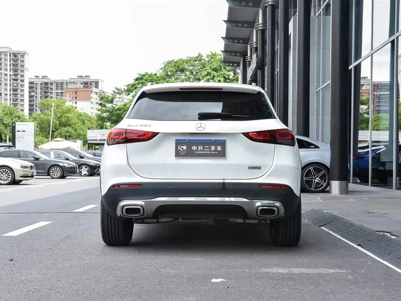 Mercedes-Benz GLA — фото 8