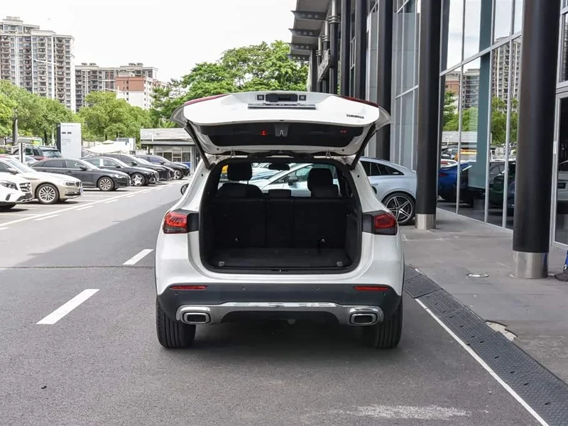Mercedes-Benz GLA — фото 10