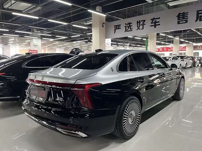 Hongqi H5 — фото 9