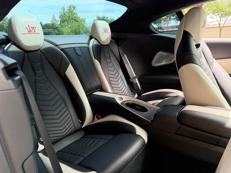 Maserati GranTurismo — фото 11