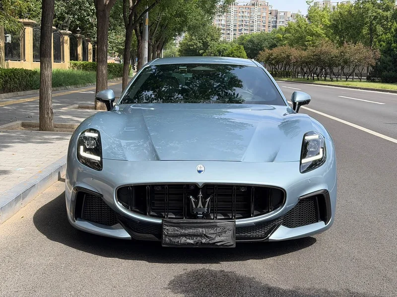 Maserati GranTurismo — фото 2