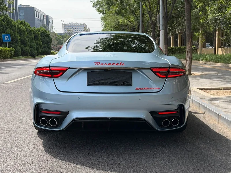 Maserati GranTurismo — фото 4