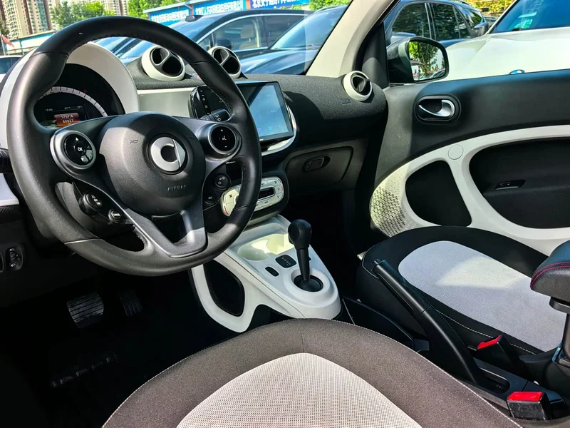Smart Fortwo — фото 12