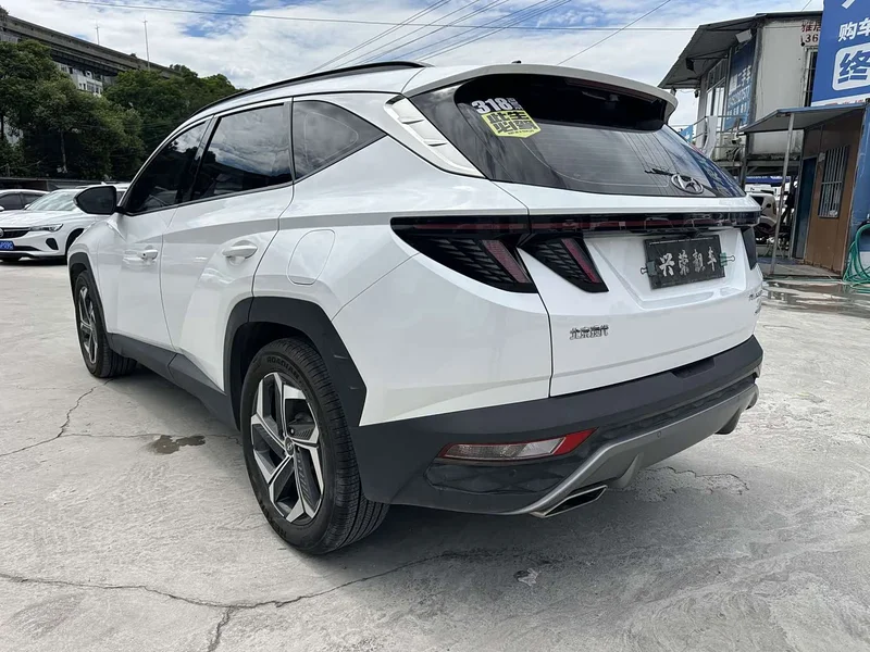 Hyundai Tucson — фото 6