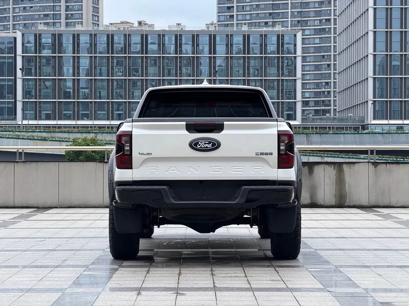 Ford Ranger Raptor — фото 6