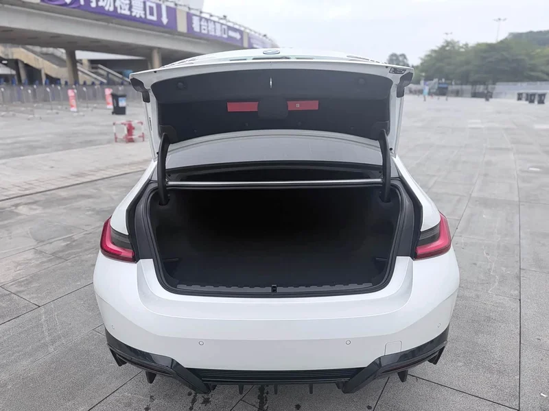 BMW i3 — фото 10