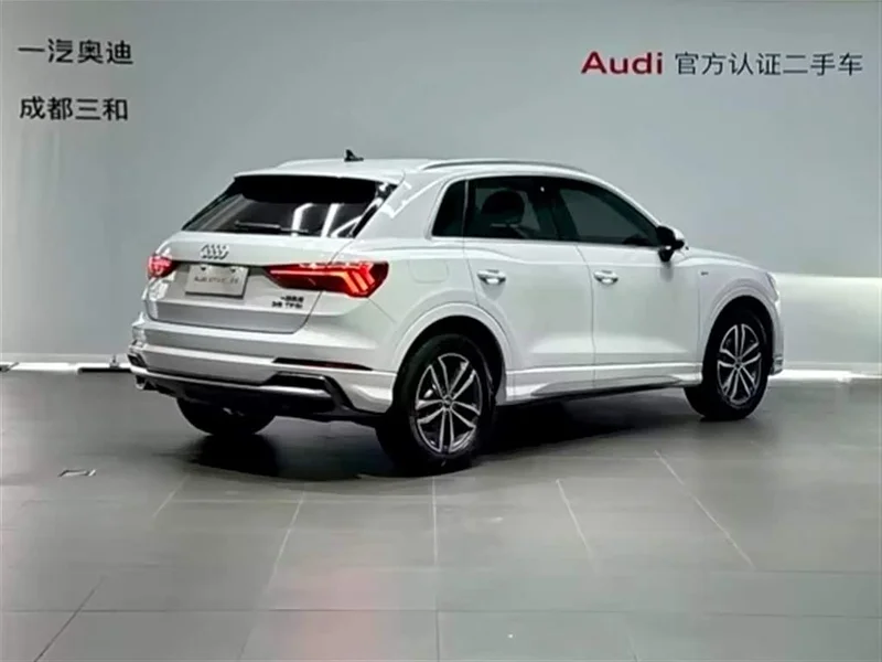 Audi Q3 — фото 4