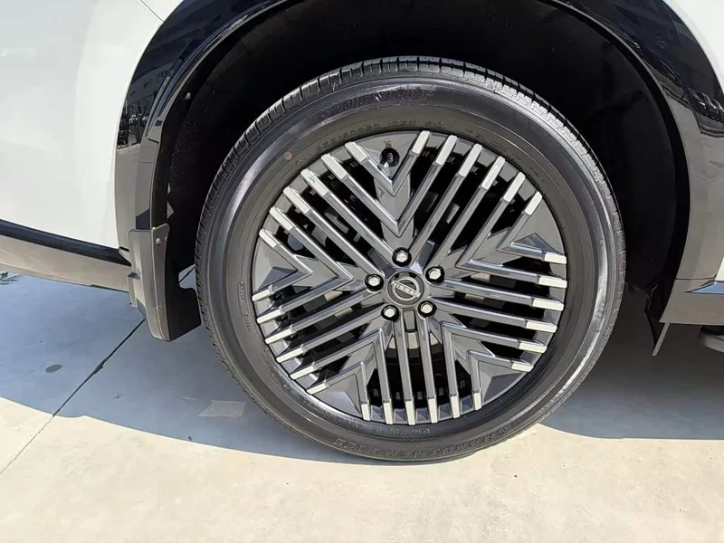 Nissan Pathfinder — фото 16