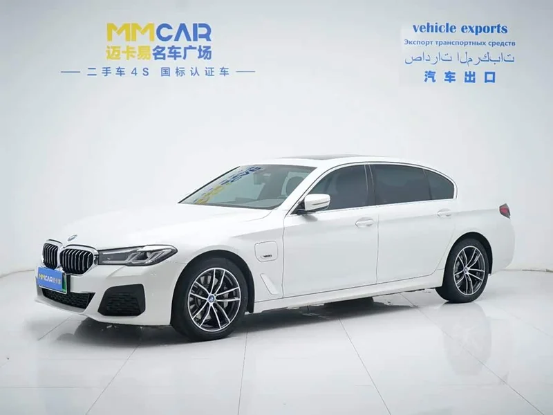BMW 5 Series New Energy — фото 2