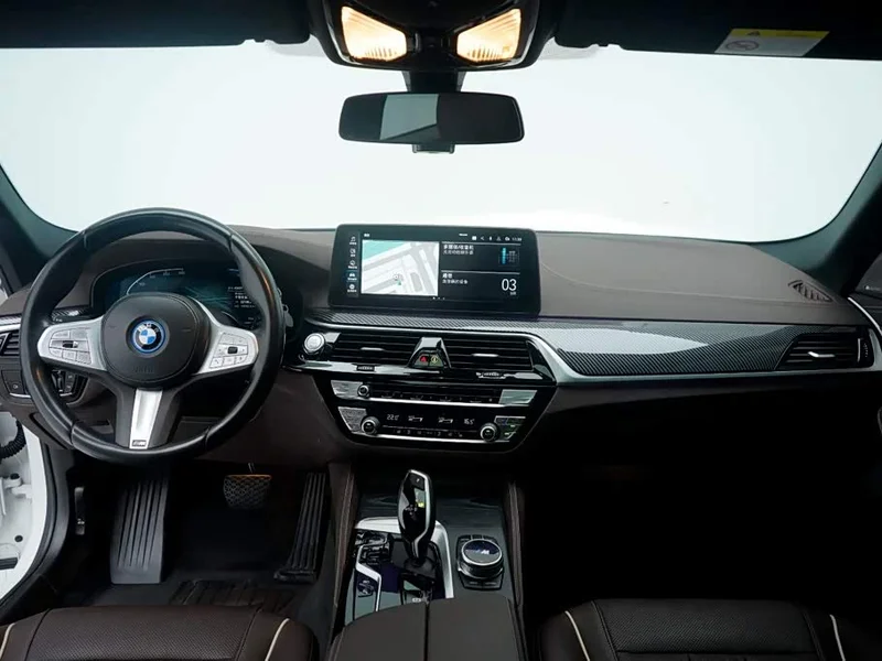 BMW 5 Series New Energy — фото 3