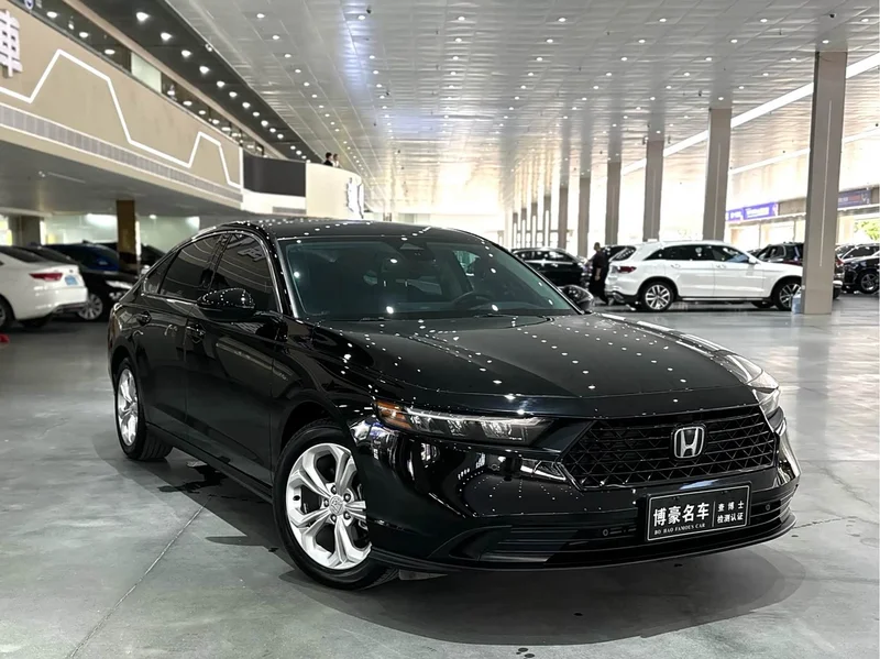 Honda Accord — фото 4