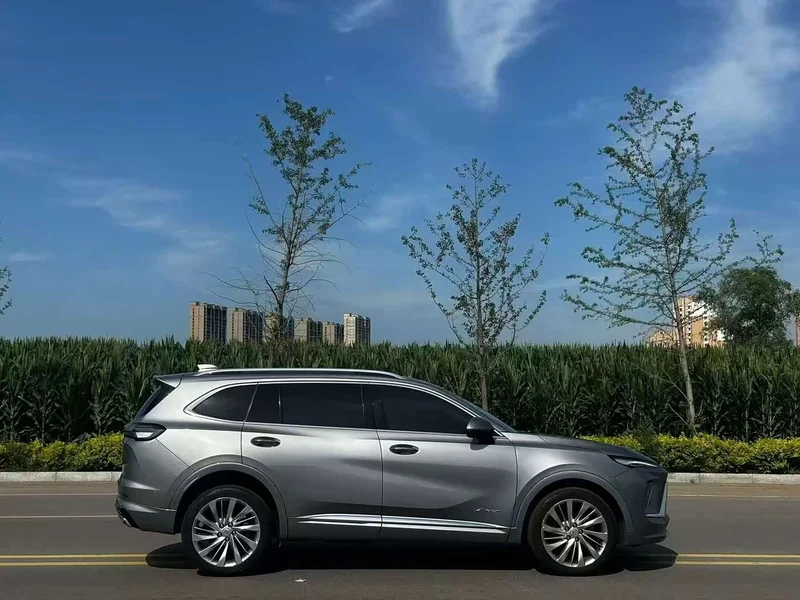 Buick Envision Plus — фото 4