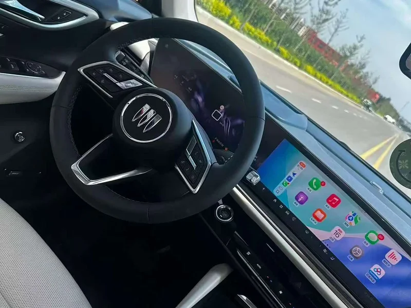 Buick Envision Plus — фото 6