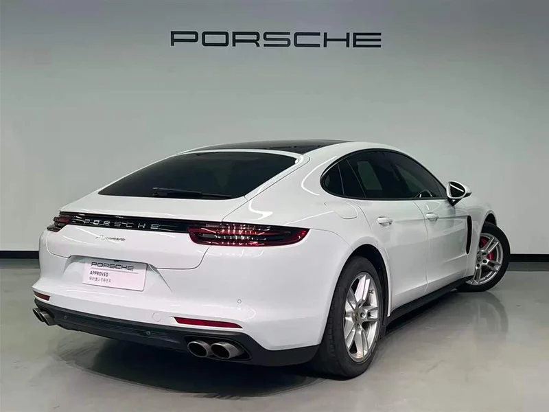 Porsche Panamera — фото 22